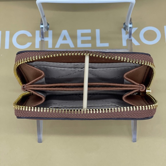 Michael Kors Mott MD Messenger & Case Card Wallet - Picture 11 of 15